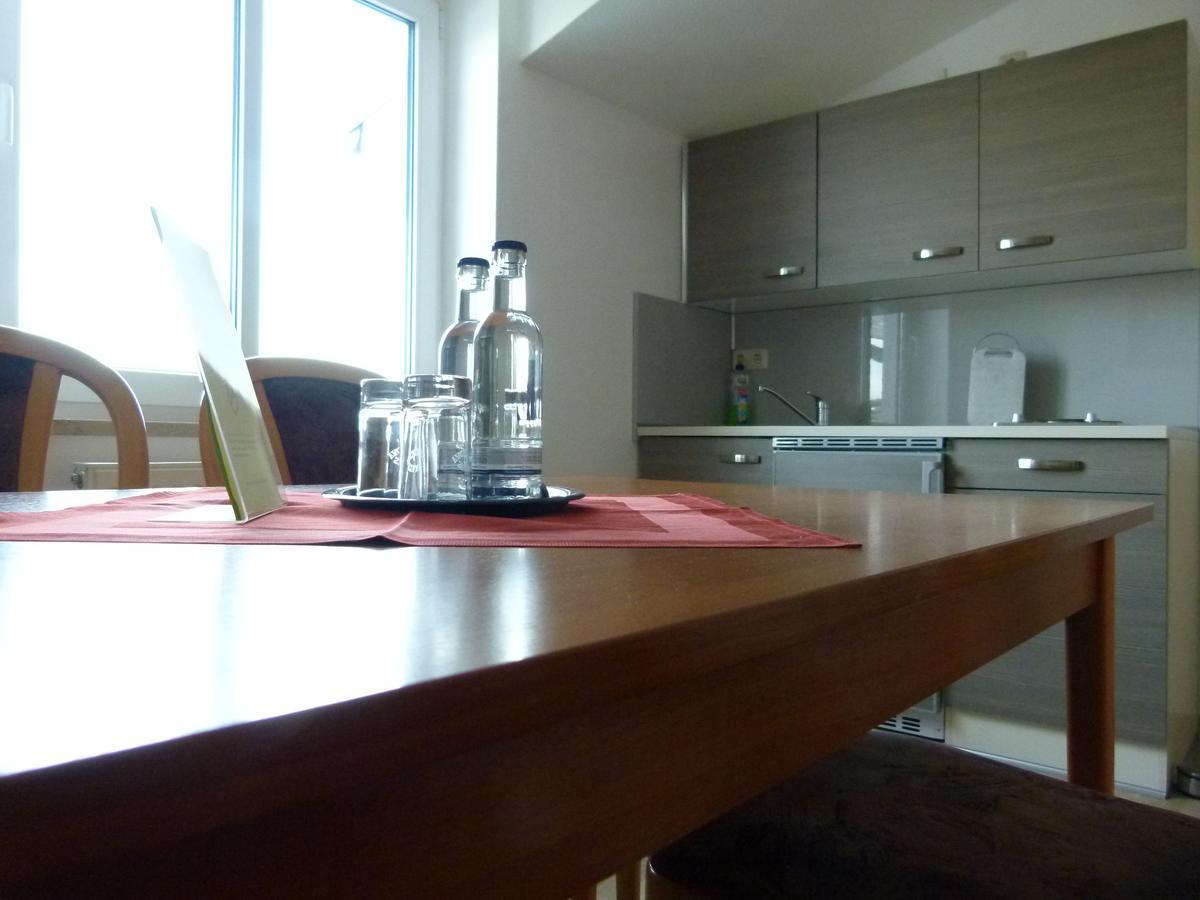 Hotel-Pension Pastow Garni Broderstorf 외부 사진